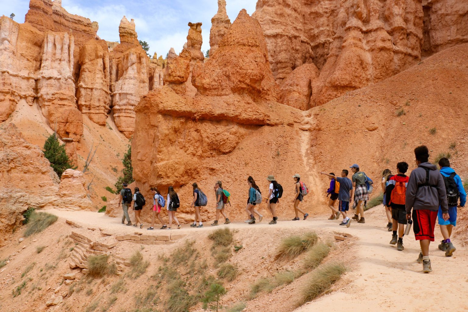 bryce canyon guided hiking tours